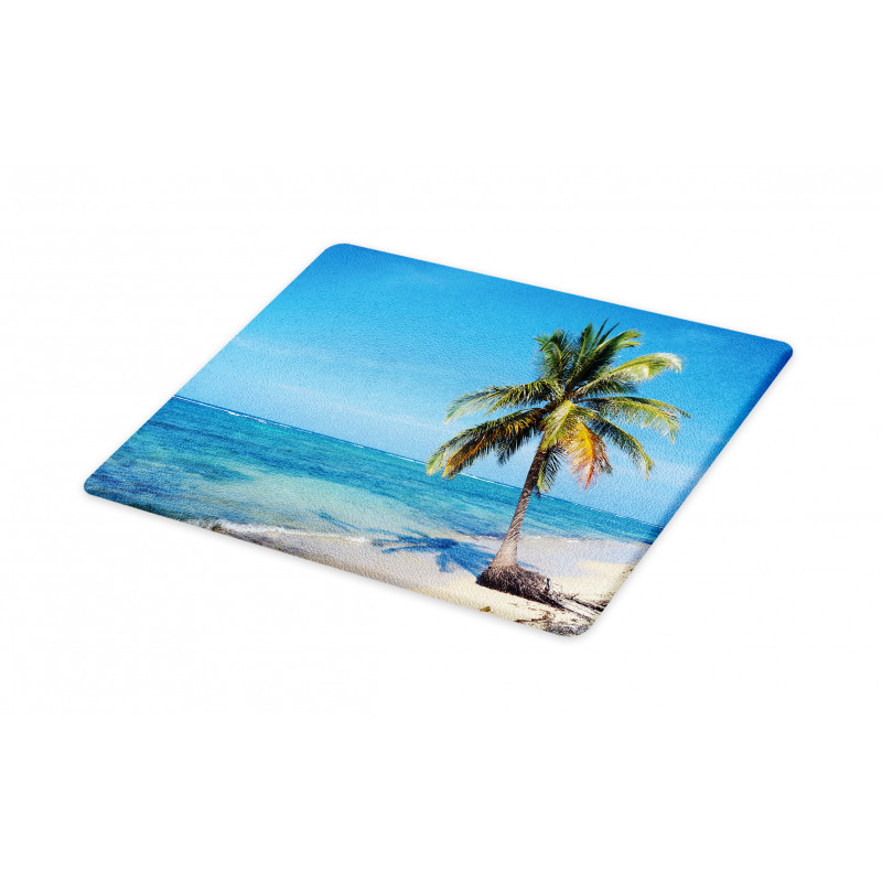 Image of a Single Palm Tree Cutting Board