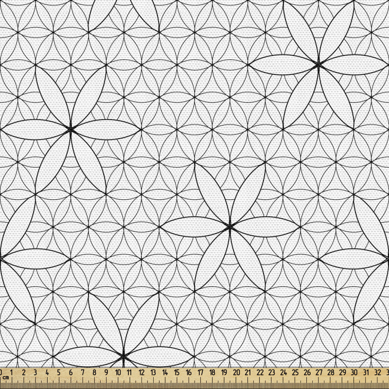 Retro Parça Kumaş Yuvarlaklar ile Geometrik Çiçek Çizimleri