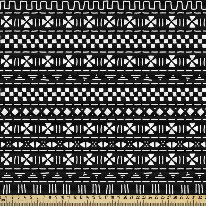 Geometrik Parça Kumaş Siyah ve Beyaz Şeritli Etnik Desenli