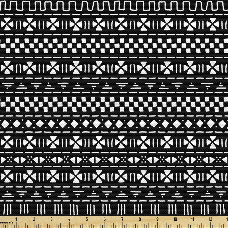 Geometrik Parça Kumaş Siyah ve Beyaz Şeritli Etnik Desenli