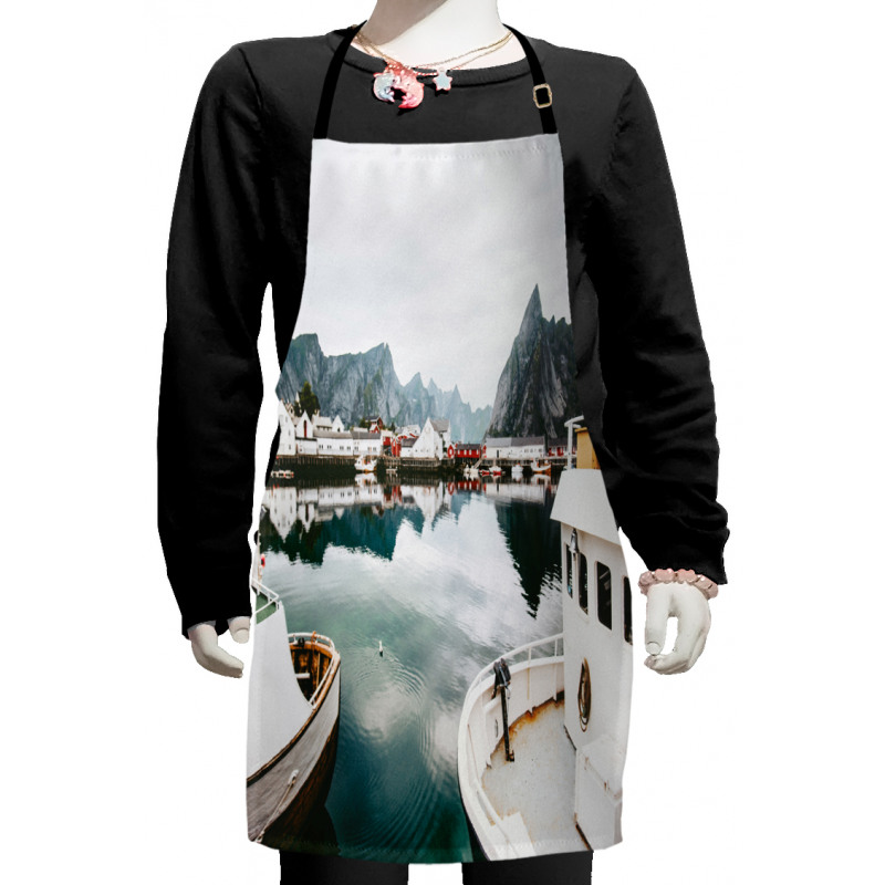 Nice Photo Lofoten Norway Kids Apron