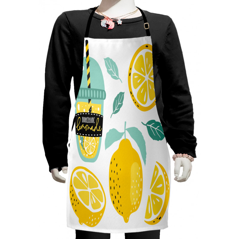 Homemade Lemonade with Pipe Kids Apron