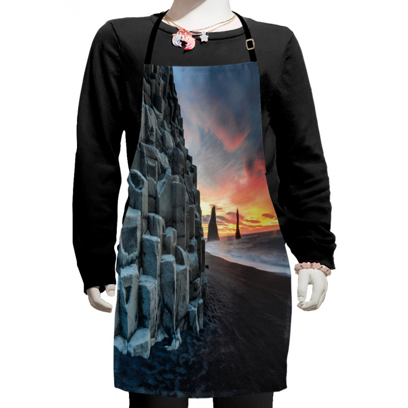 Rocky Reynisdrangar Sunrise Kids Apron