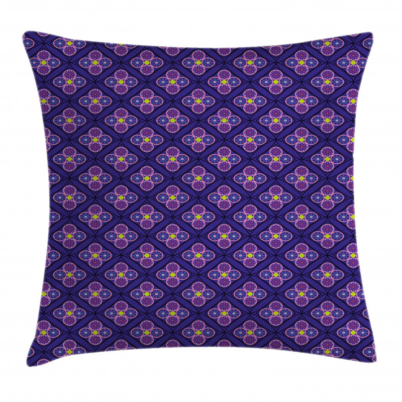 Rhombus with Circle Pillow Cover