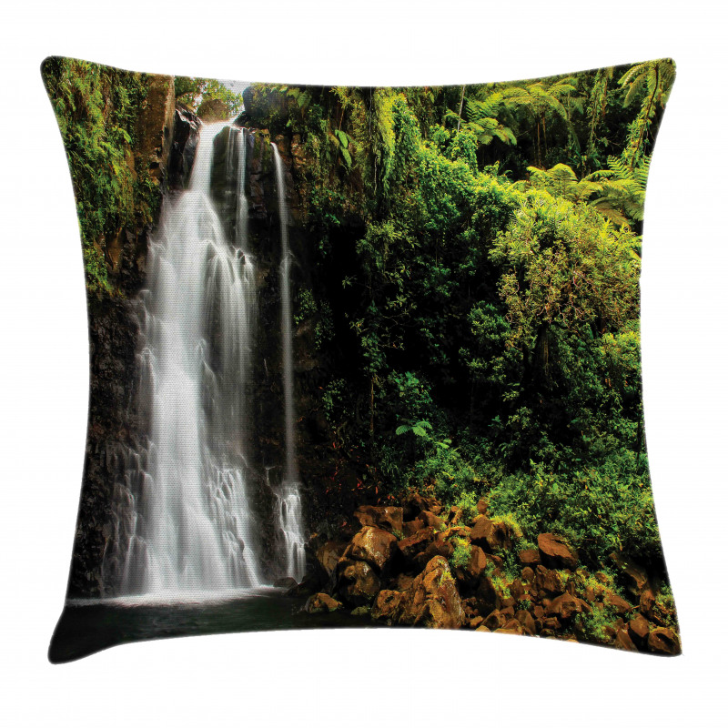 Tavoro Waterfalls Pillow Cover