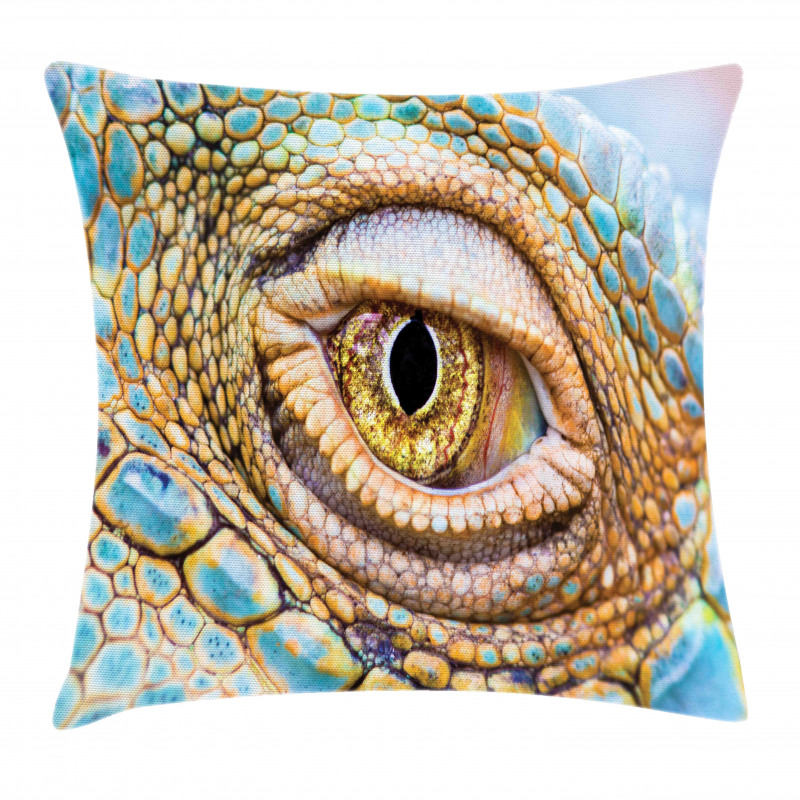 Tropic Reptiles Iguana Pillow Cover