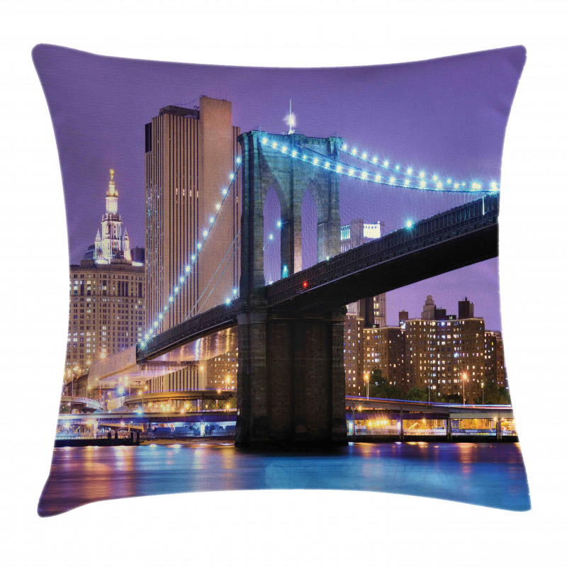 Bridge Towards Manhattan Pillow Cover