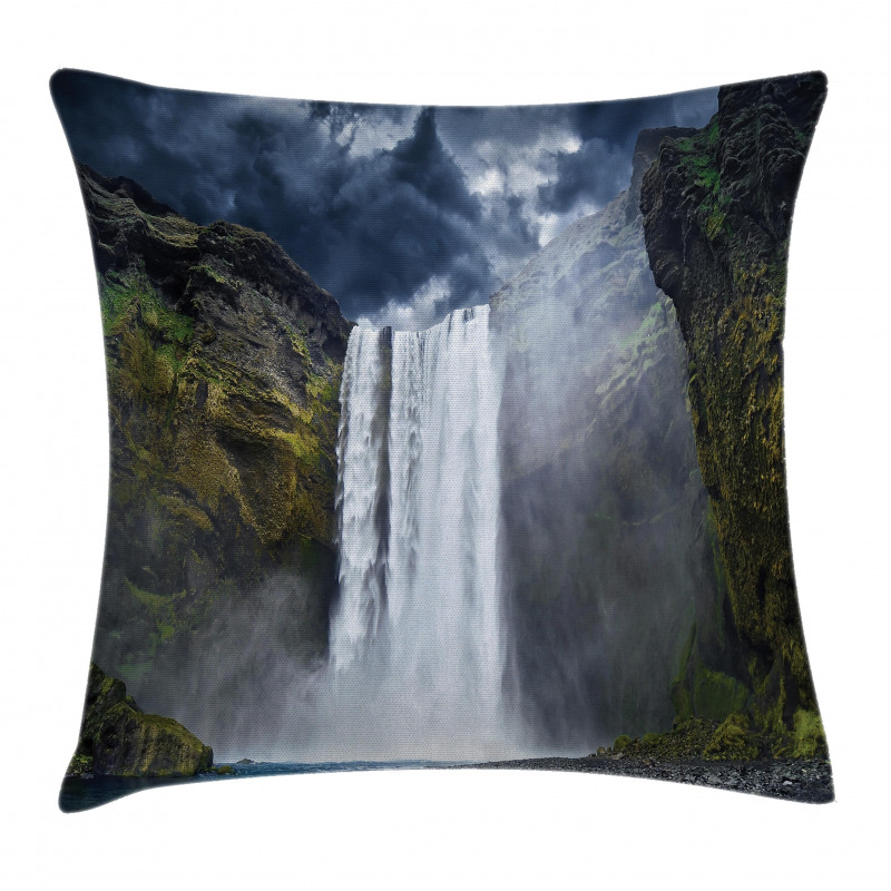 America Cliffs Scene Pillow Cover