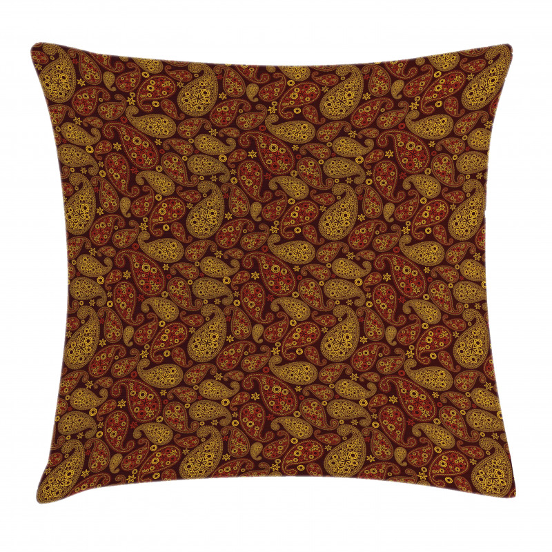 Oriental Damask Design Pillow Cover