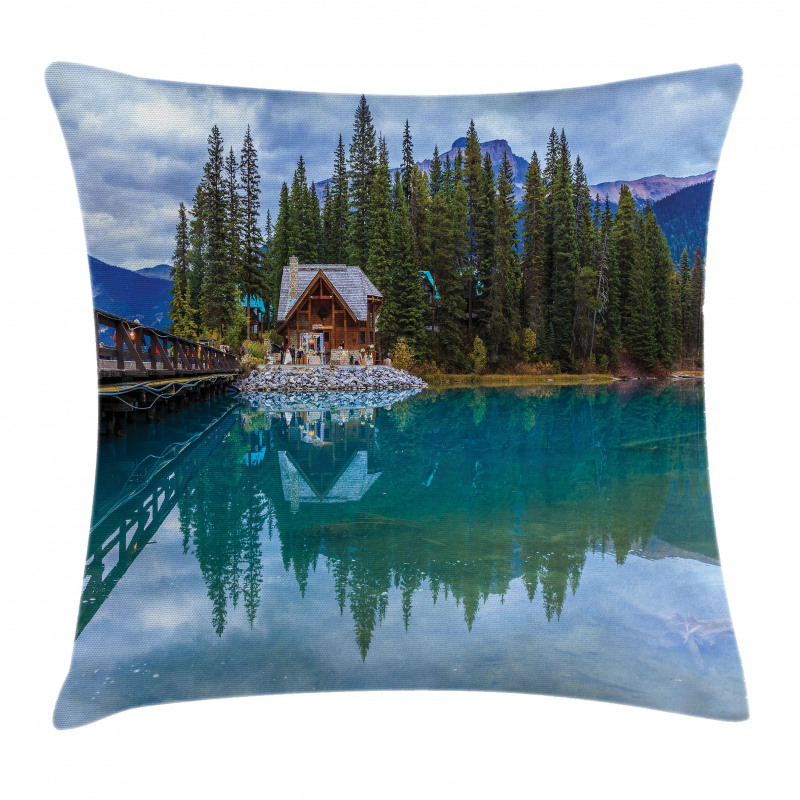 Lake Scenery Cottage Pillow Cover