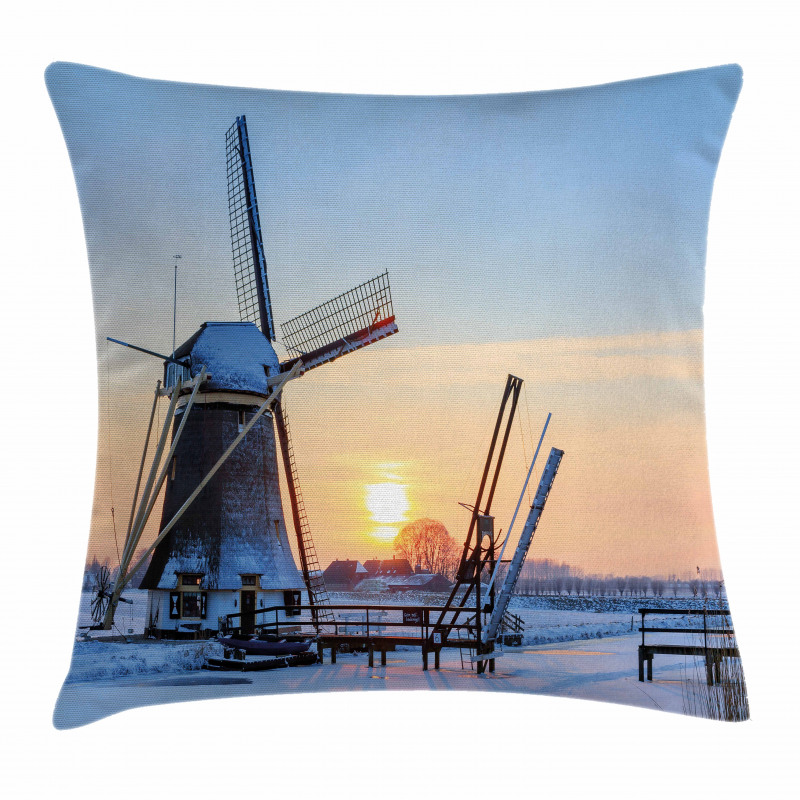 Icy Dutch River Sunset Pillow Cover