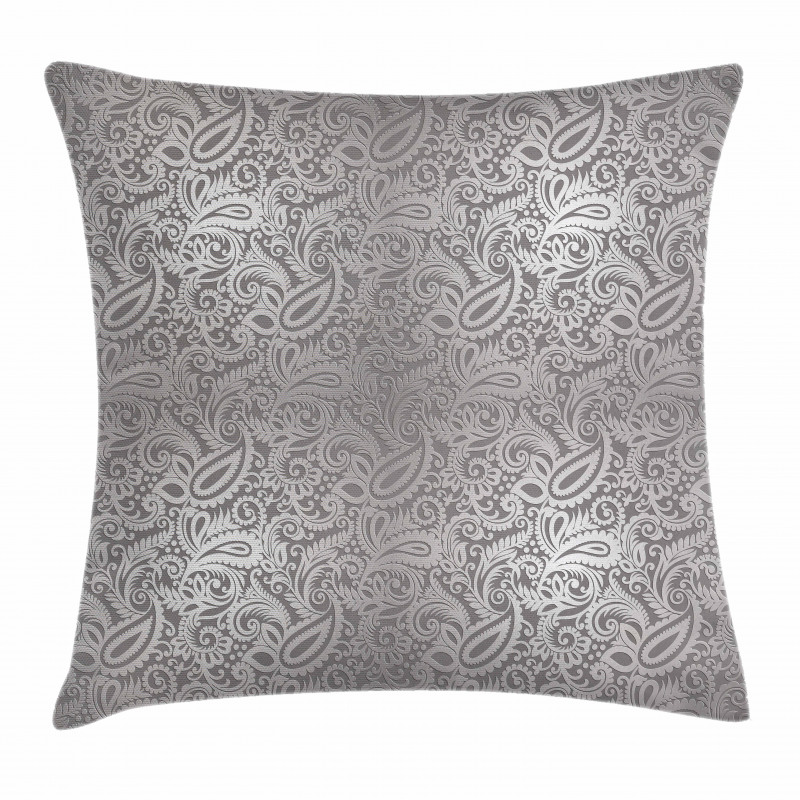 Royal Paisley Pattern Pillow Cover