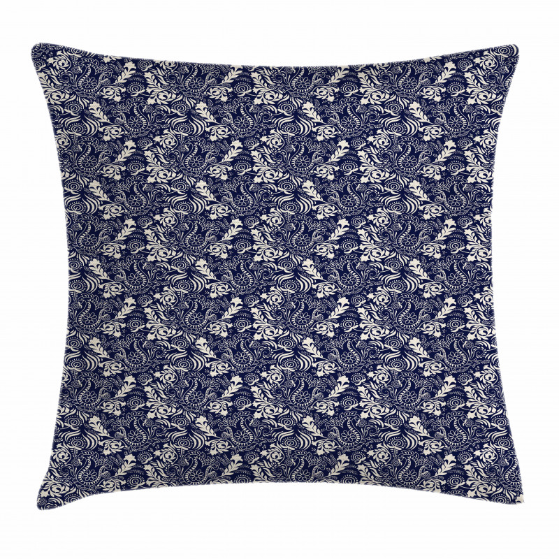 Curved Eastern Leaves Pillow Cover