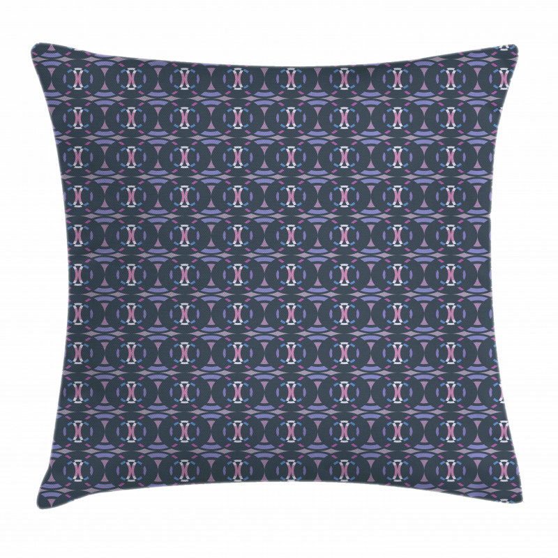 Repeating Pattern Retro Pillow Cover