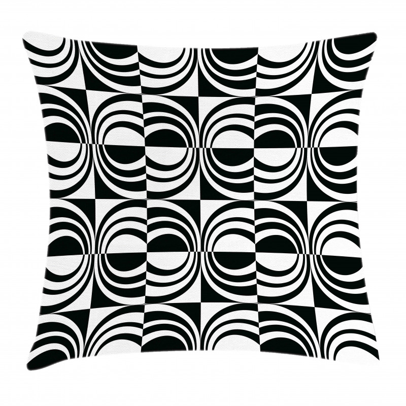 Checkered Curvy Pillow Cover