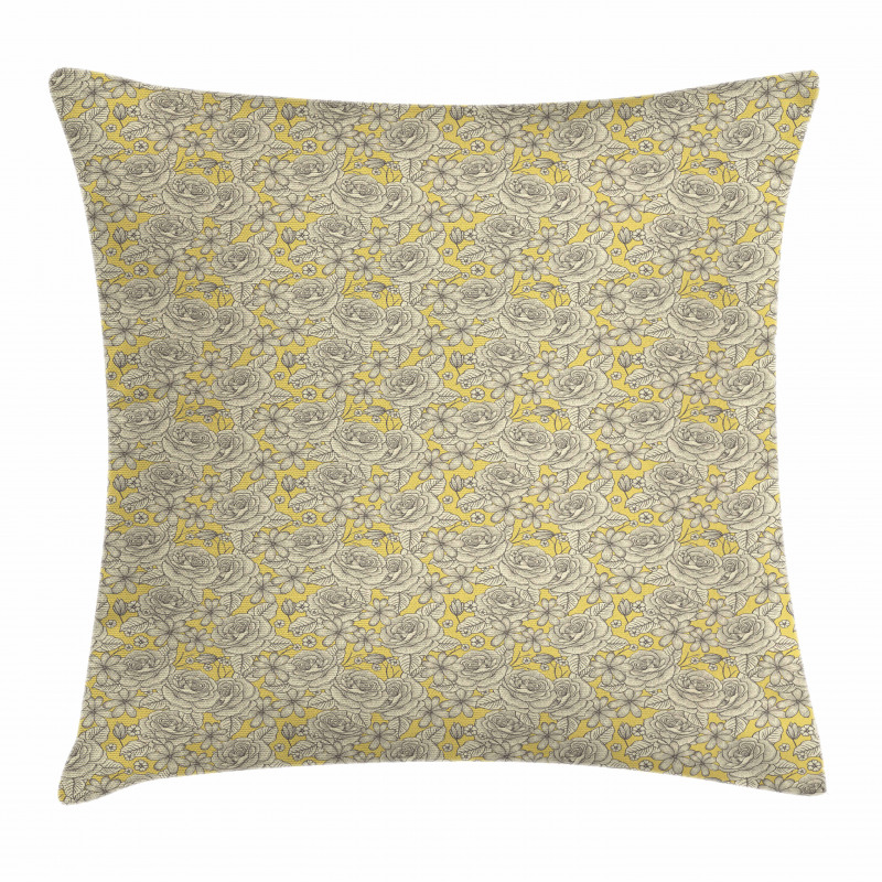 Romantic Blooming Roses Pillow Cover