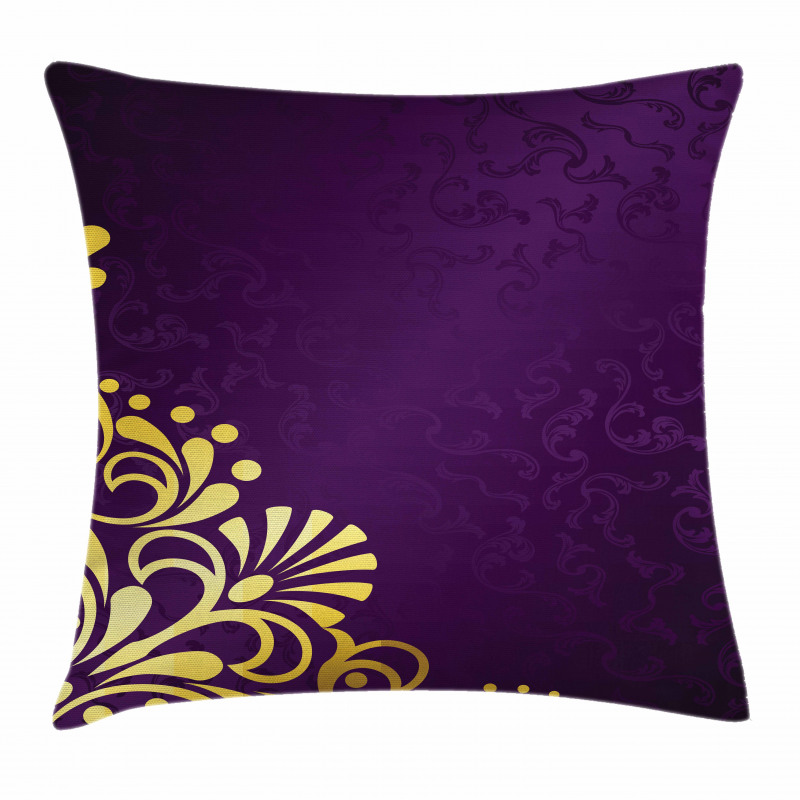 Curvy Ornament Pillow Cover
