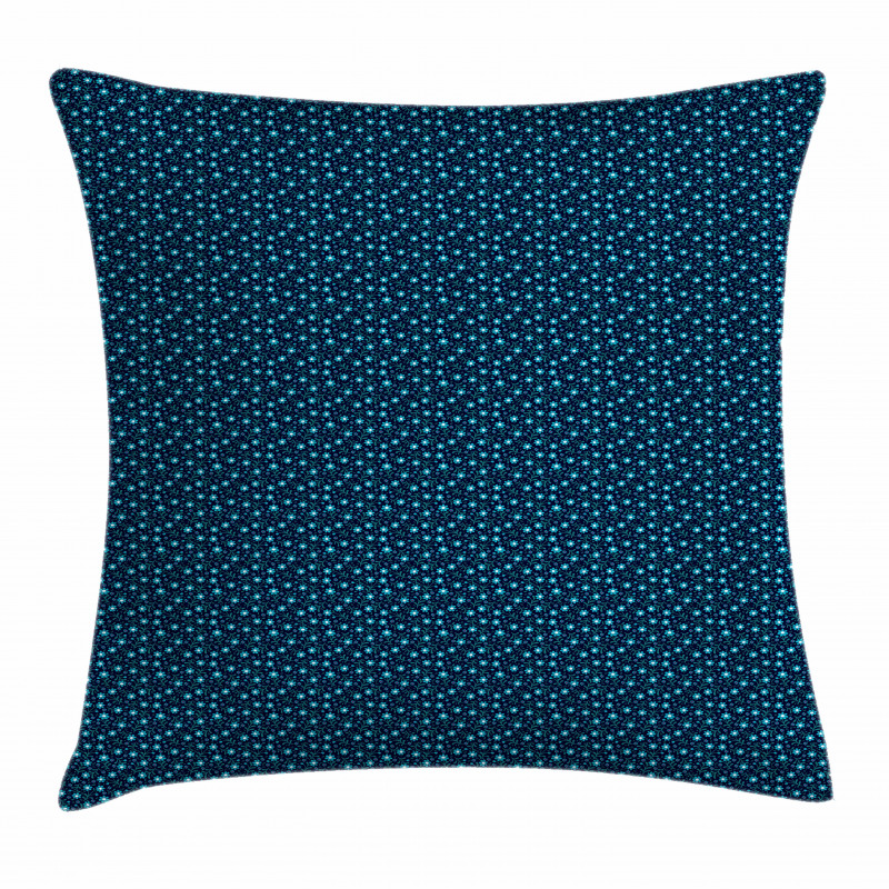 Blossoming Floral Pattern Pillow Cover
