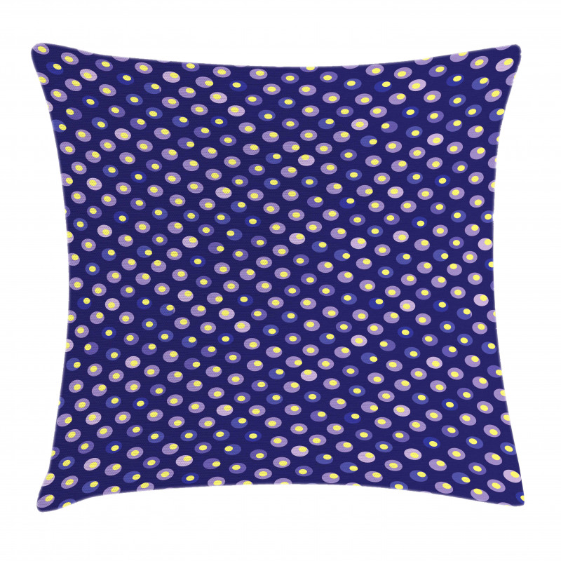 Contrast Moire Circles Pillow Cover