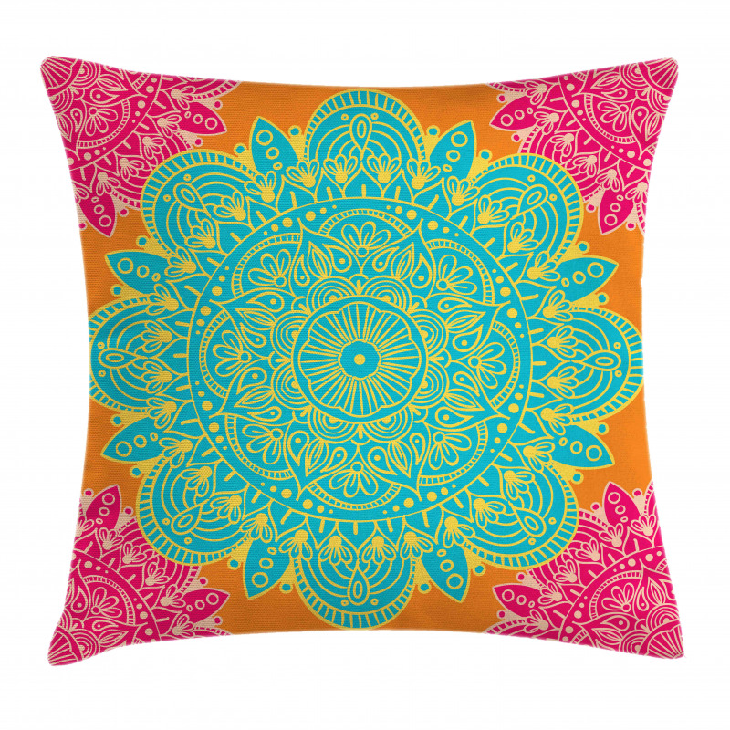 Blossoming Flower Pattern Pillow Cover