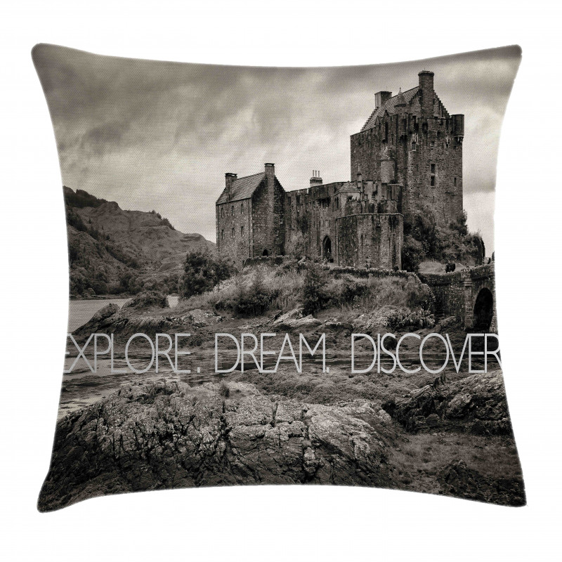 Eilean Donan Castle Scotland Pillow Cover