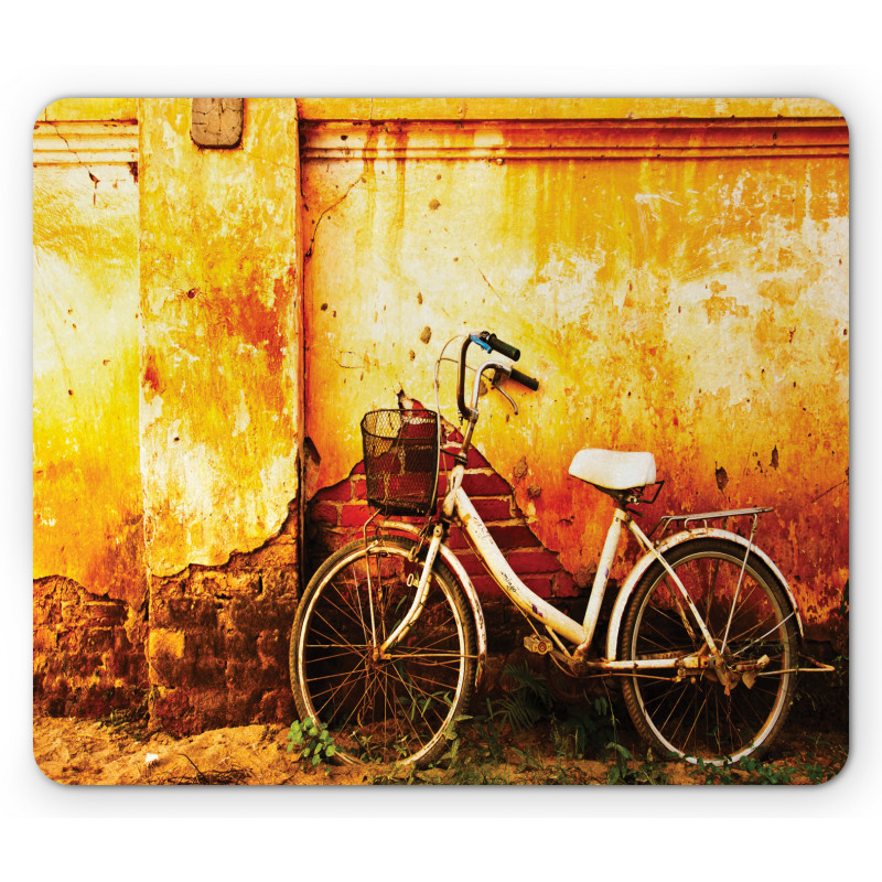 Bike Rusty Cracked Wall Mouse Pad