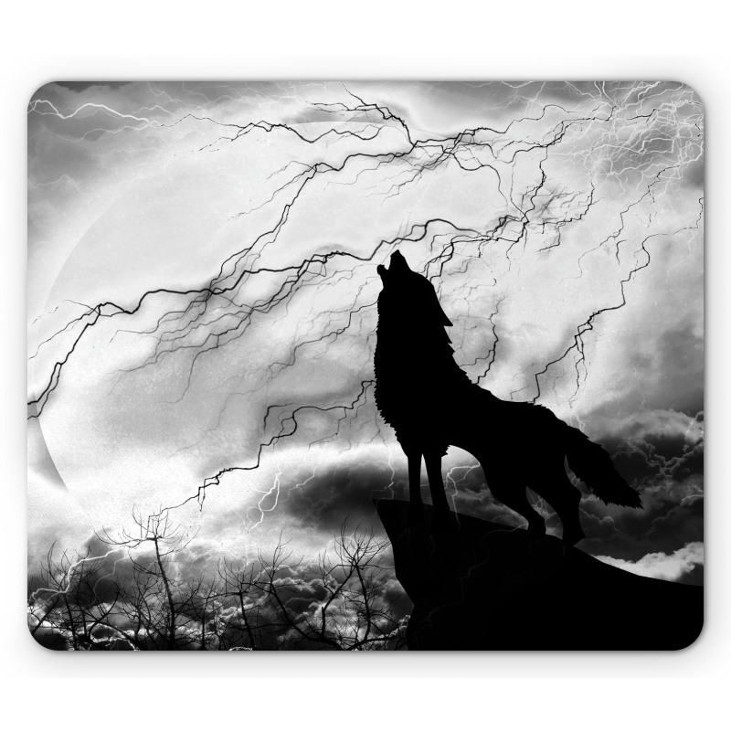Howling Under Full Moon Mouse Pad