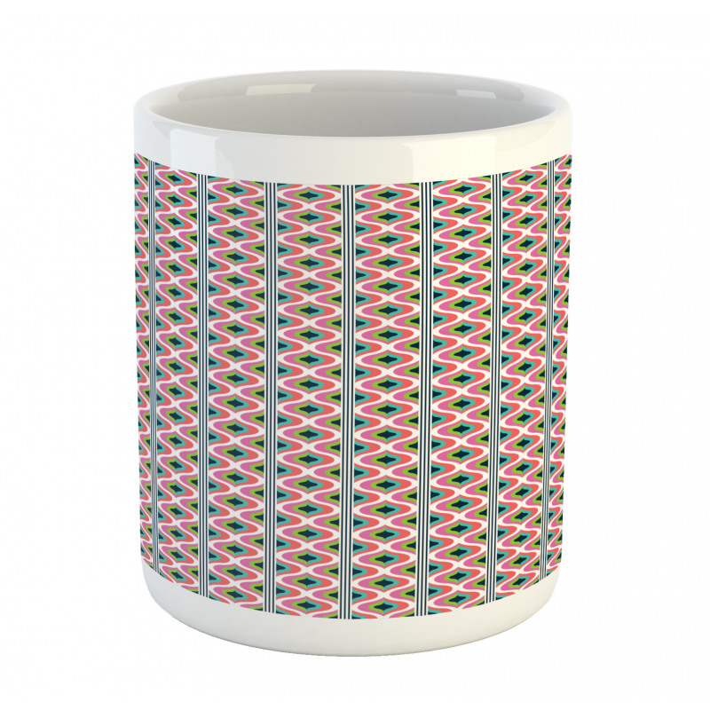 Retro Look Abstract Motif Art Mug