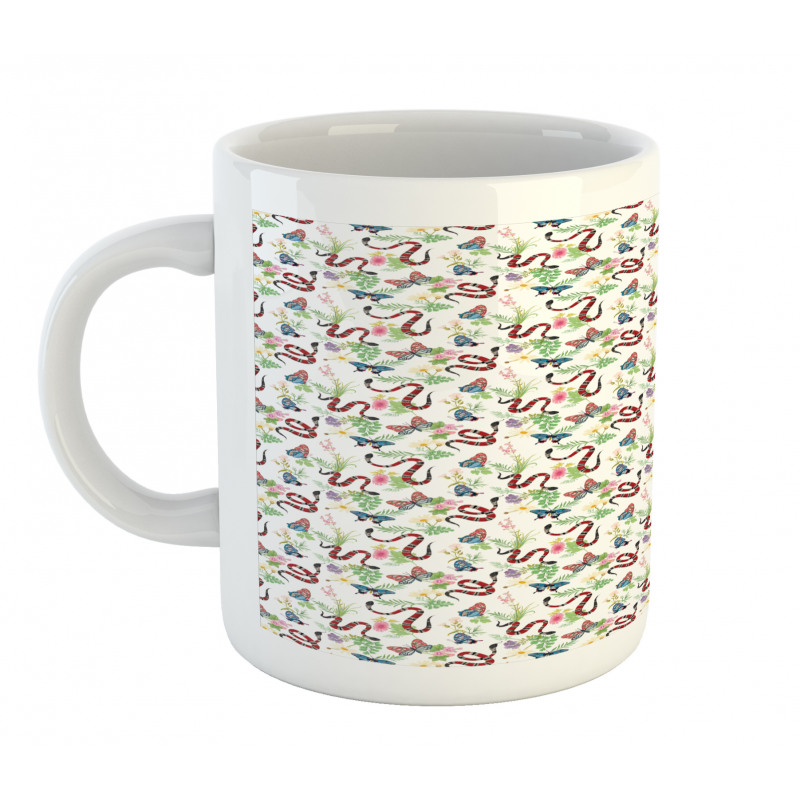 Coral Snakes Design Mug