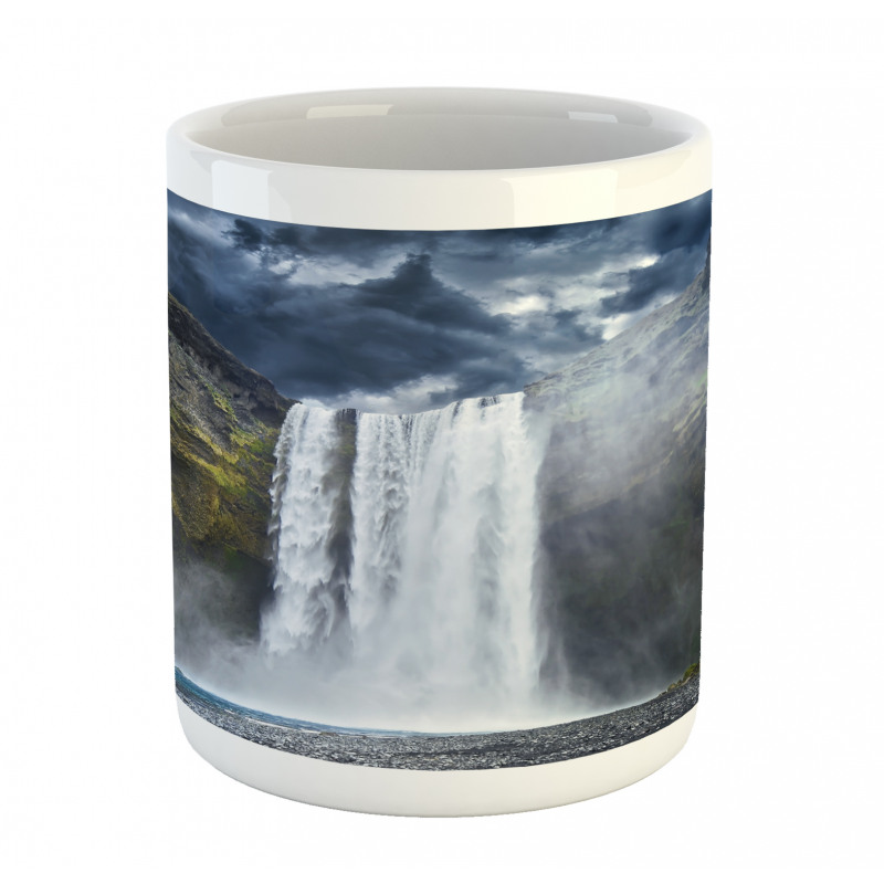 America Cliffs Scene Mug