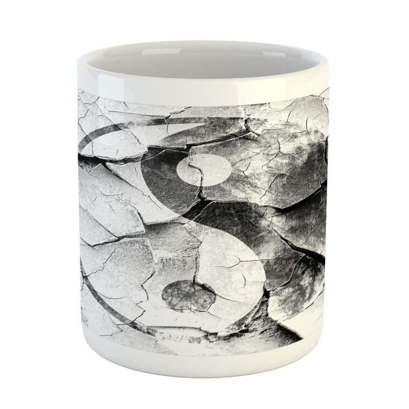 Ying Yang Grunge Display Mug