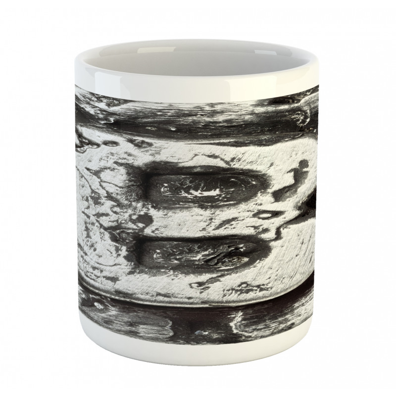 Aged B Cracks Effect Mug