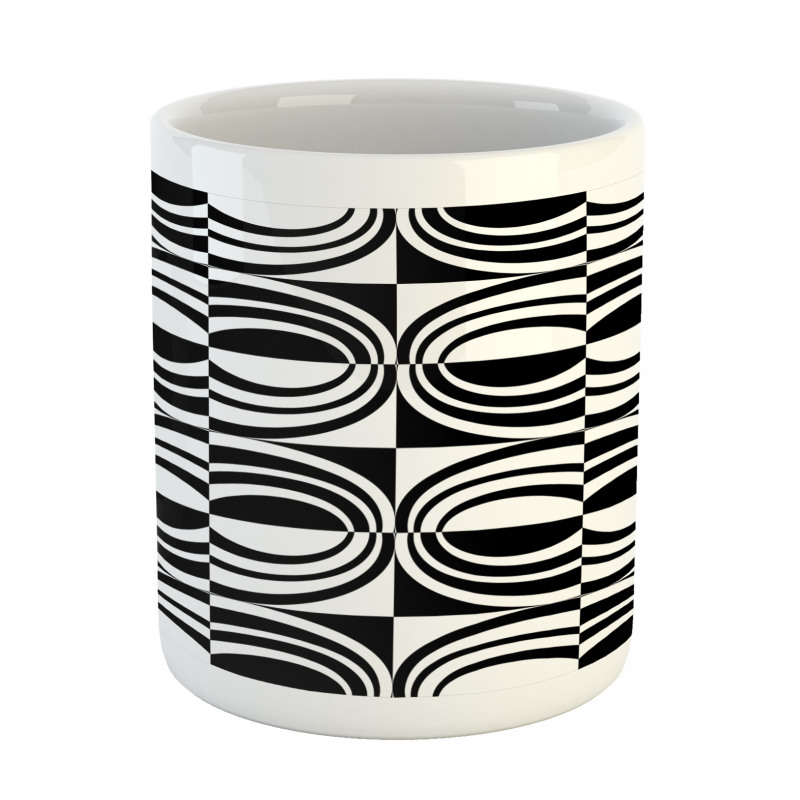 Checkered Curvy Mug