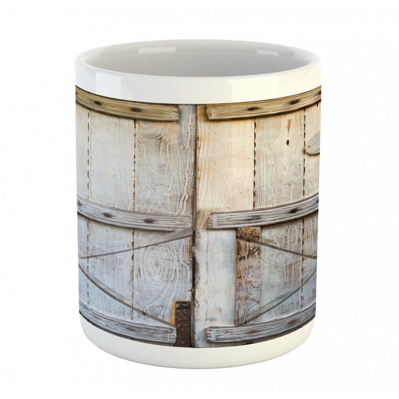 Country Rusty Wooden Door Mug