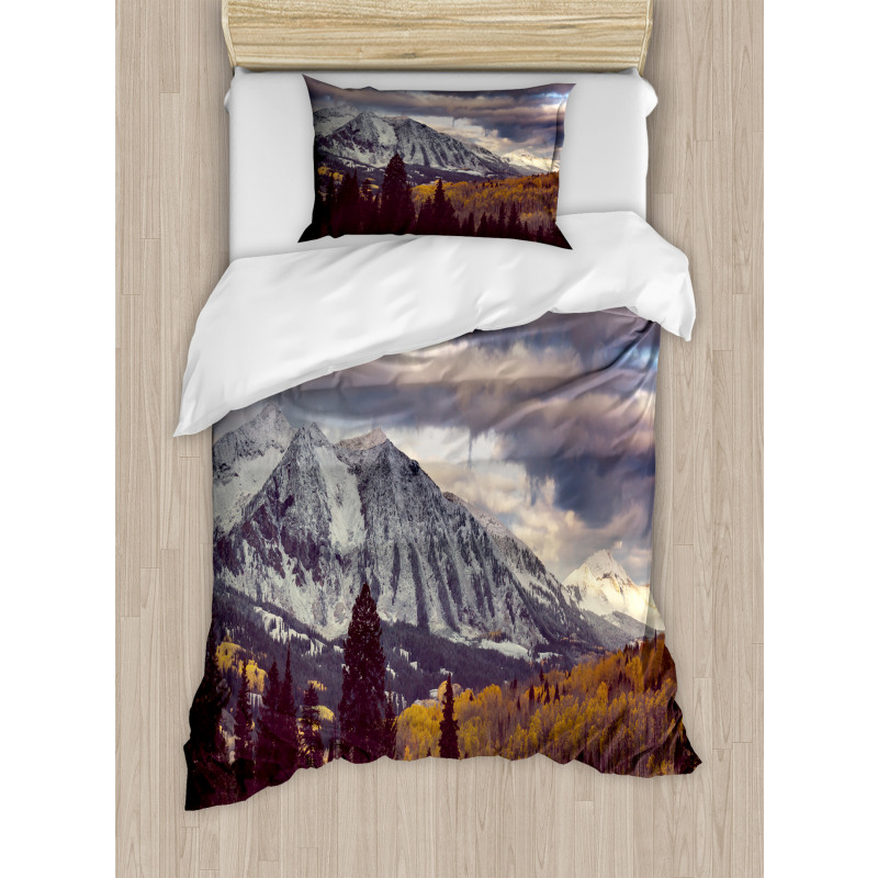 Autumn Season Mountains Duvet Cover Set