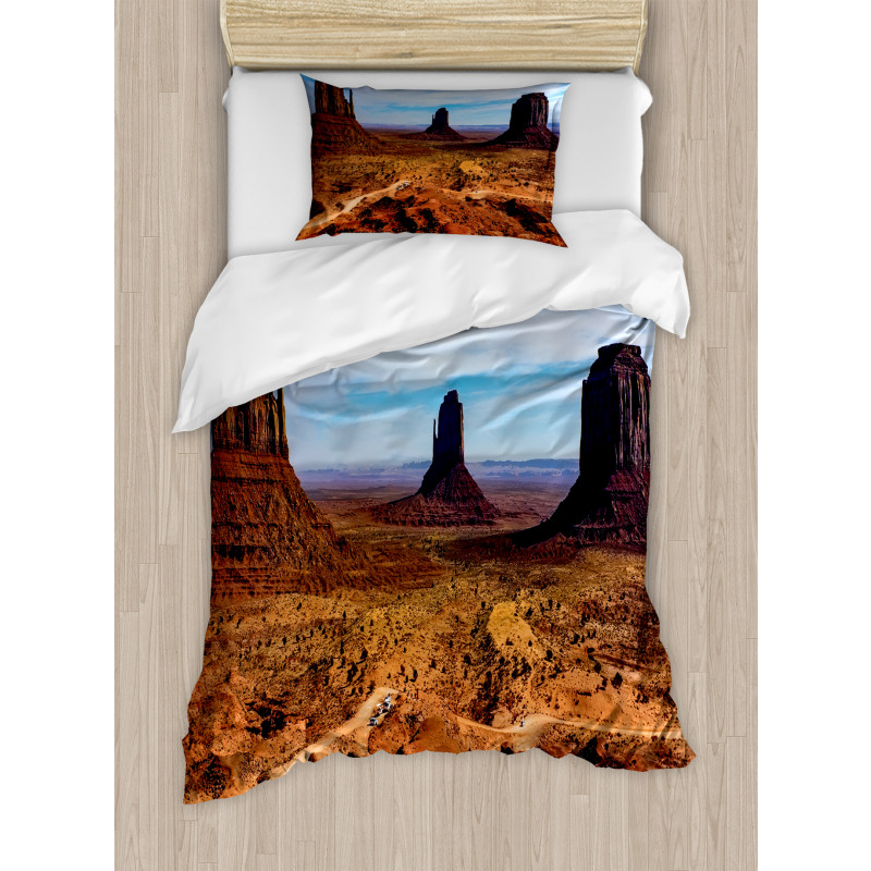 Monument 3 Buttes Duvet Cover Set