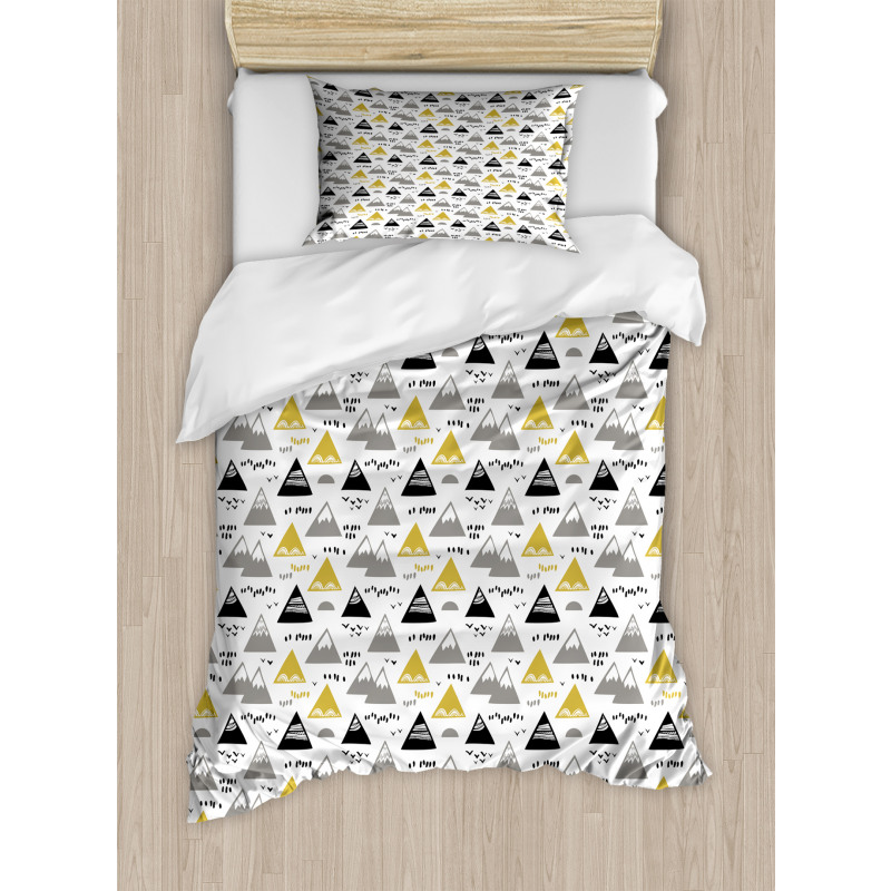 Mount Triangles Duvet Cover Set