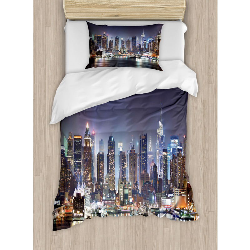 Manhattan Skyline at Night Duvet Cover Set