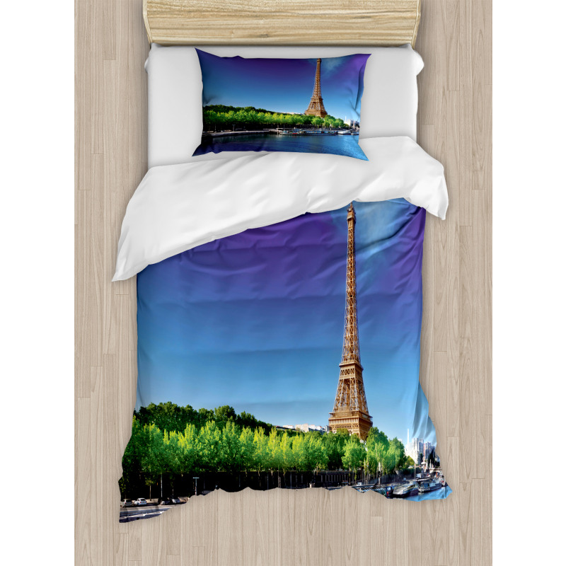 Eiffel at Sunrise Duvet Cover Set