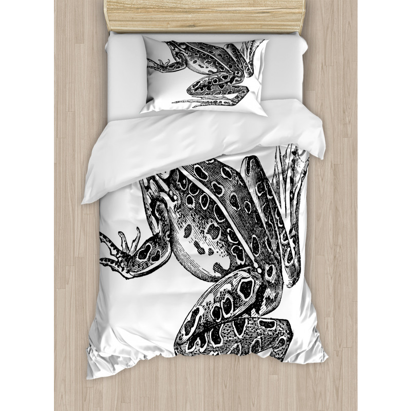 Dotted Exotic Amphibian Breed Duvet Cover Set