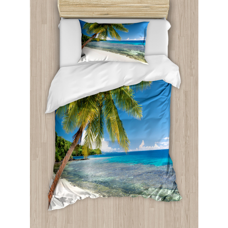 Island Paradise for Travelers Duvet Cover Set