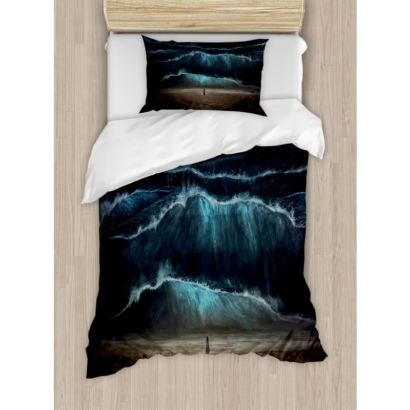 Gothic Wave Alone Woman Duvet Cover Set