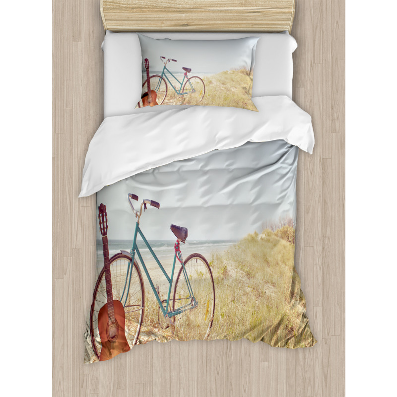 Old Vintage Guitar Beach Duvet Cover Set