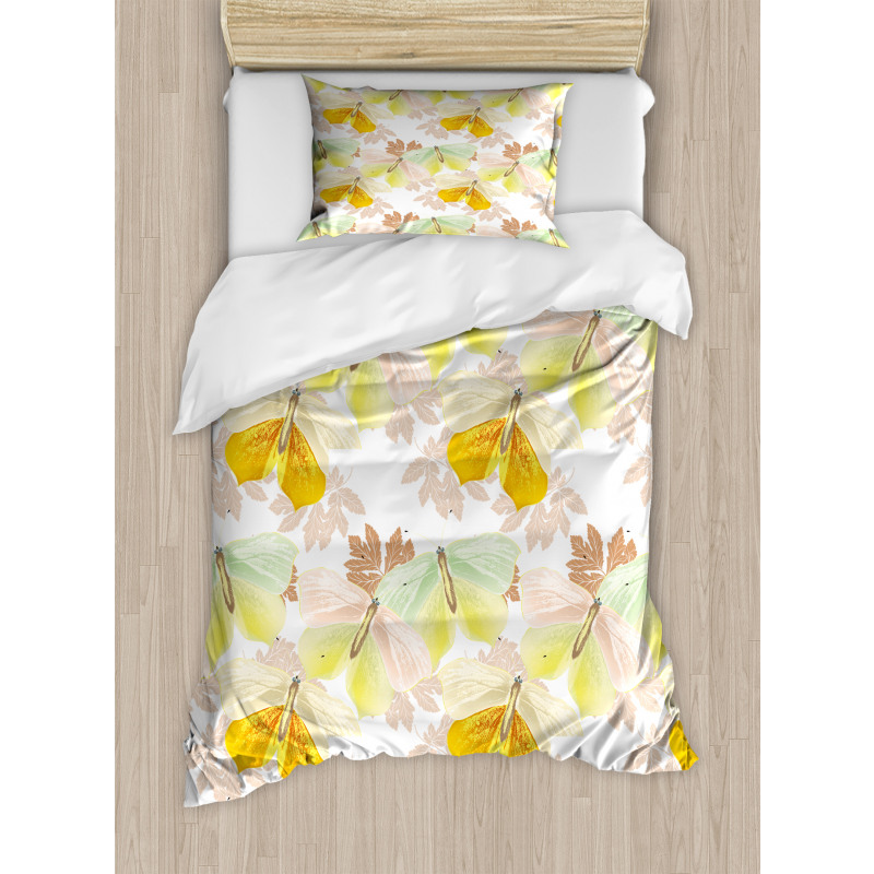 Soft Butterflies and Leaves Duvet Cover Set