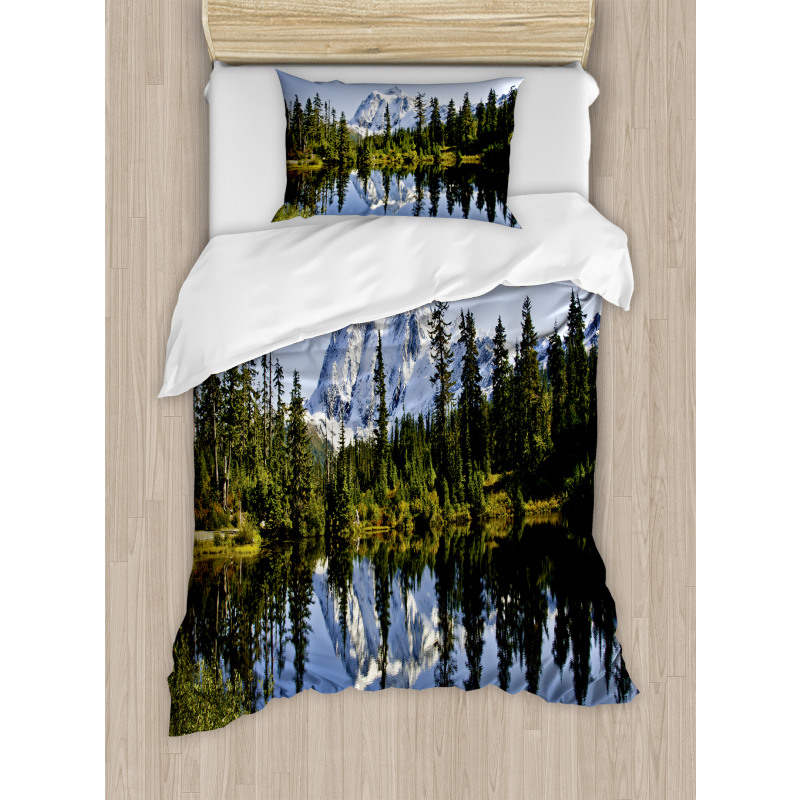 Tree and Snowy Nature Duvet Cover Set