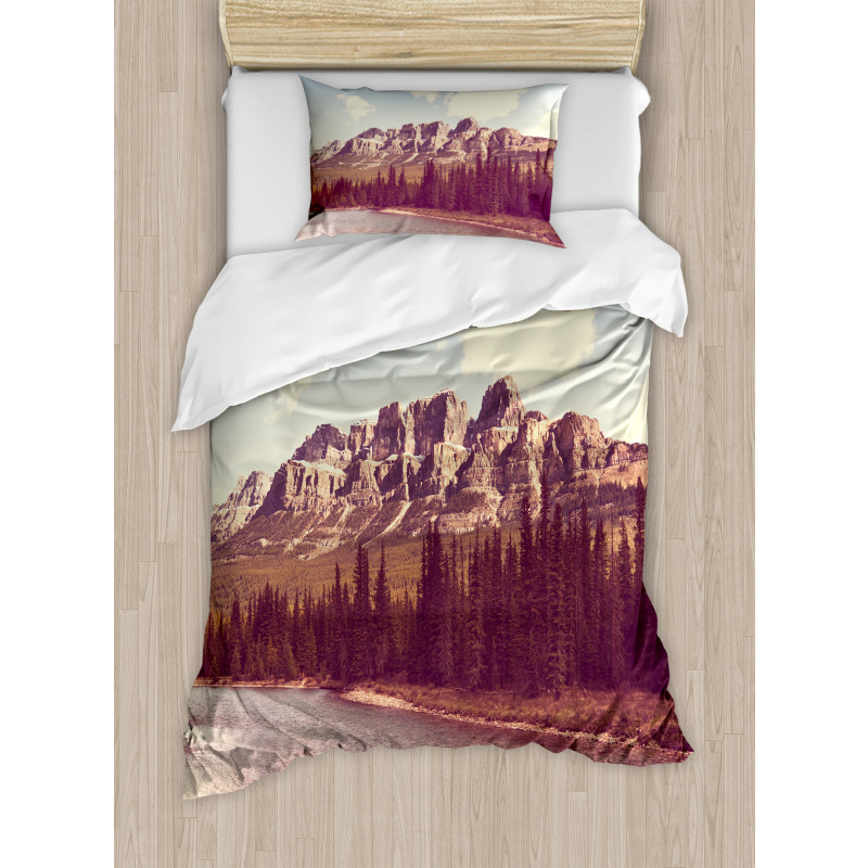 Canada River and Trees Duvet Cover Set
