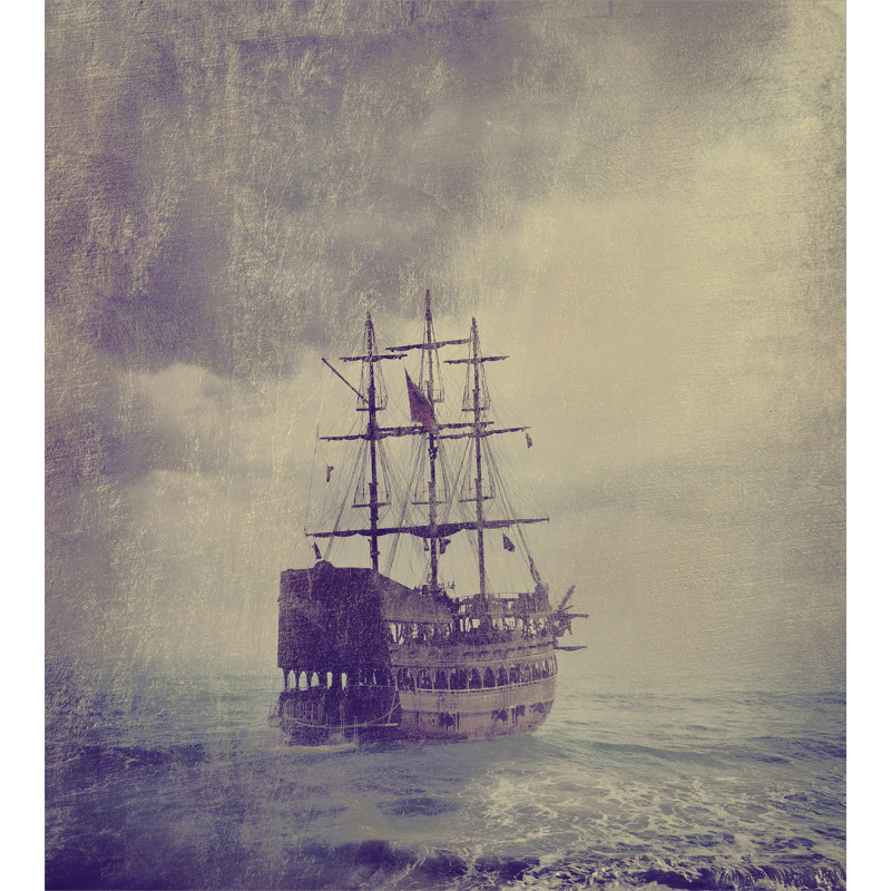 Old Pirate Ship in Sea Duvet Cover Set