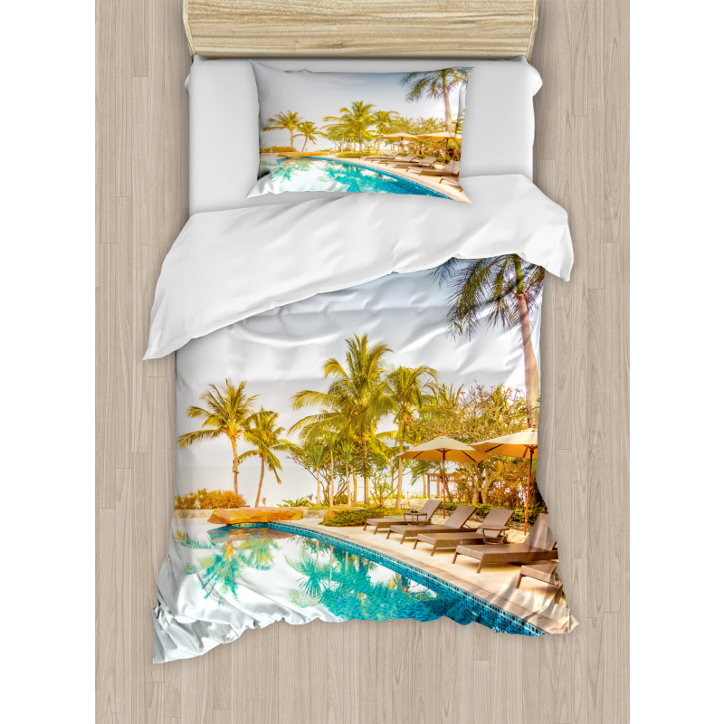 Resting Under Palms Duvet Cover Set