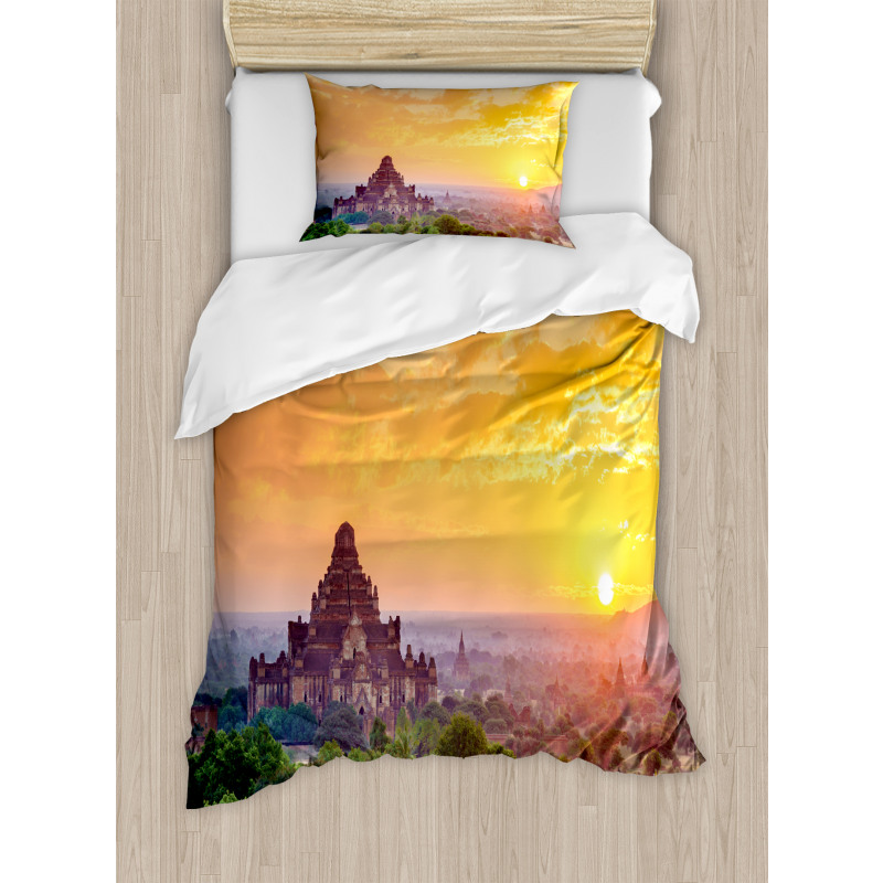 Building in Sunset Duvet Cover Set