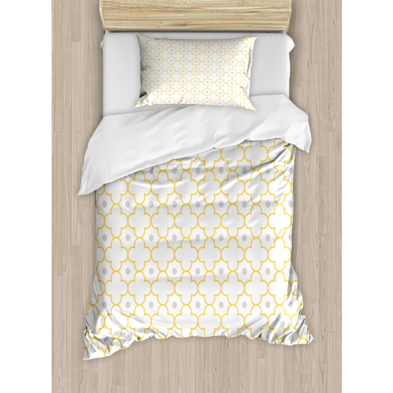 Quatrefoil Dot Petals Duvet Cover Set